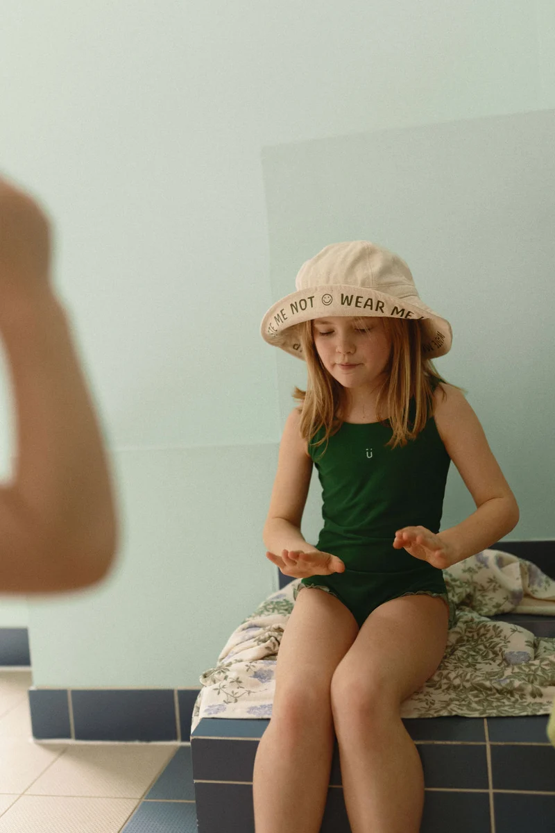 Maillot une-pièce réversible ♻️ | Lucile - Pêche / Vert